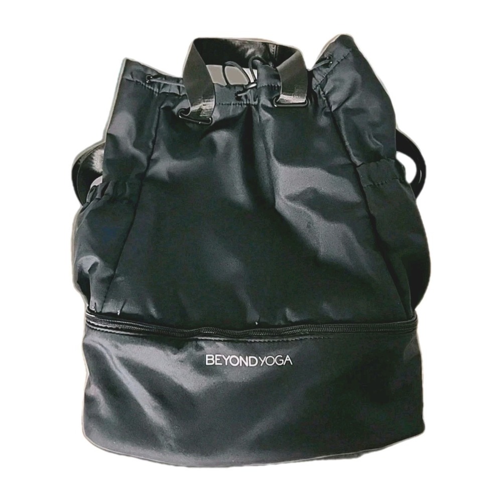Beyond Yoga Backpack Pilates, Gym, Hiking Bag 19"x12" Black Machine Washable EUC